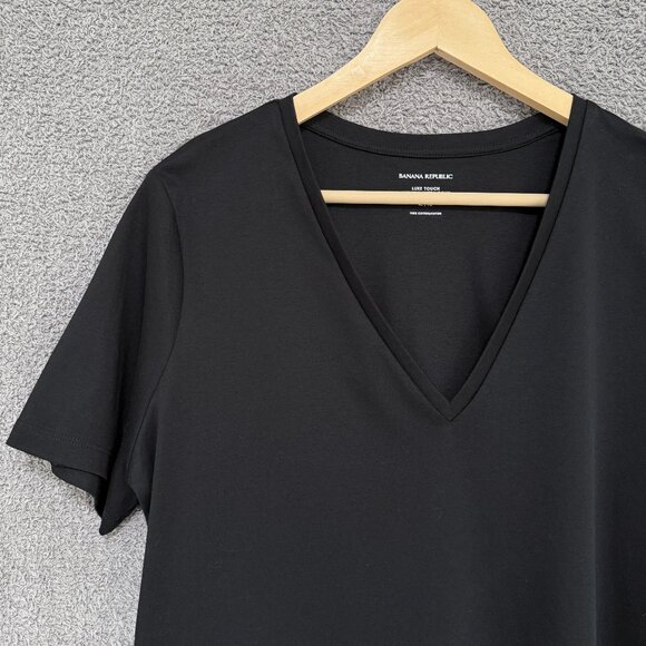 Banana Republic Luxe Touch Cotton V-neck T-shirt XL Black - Picture 7 of 10